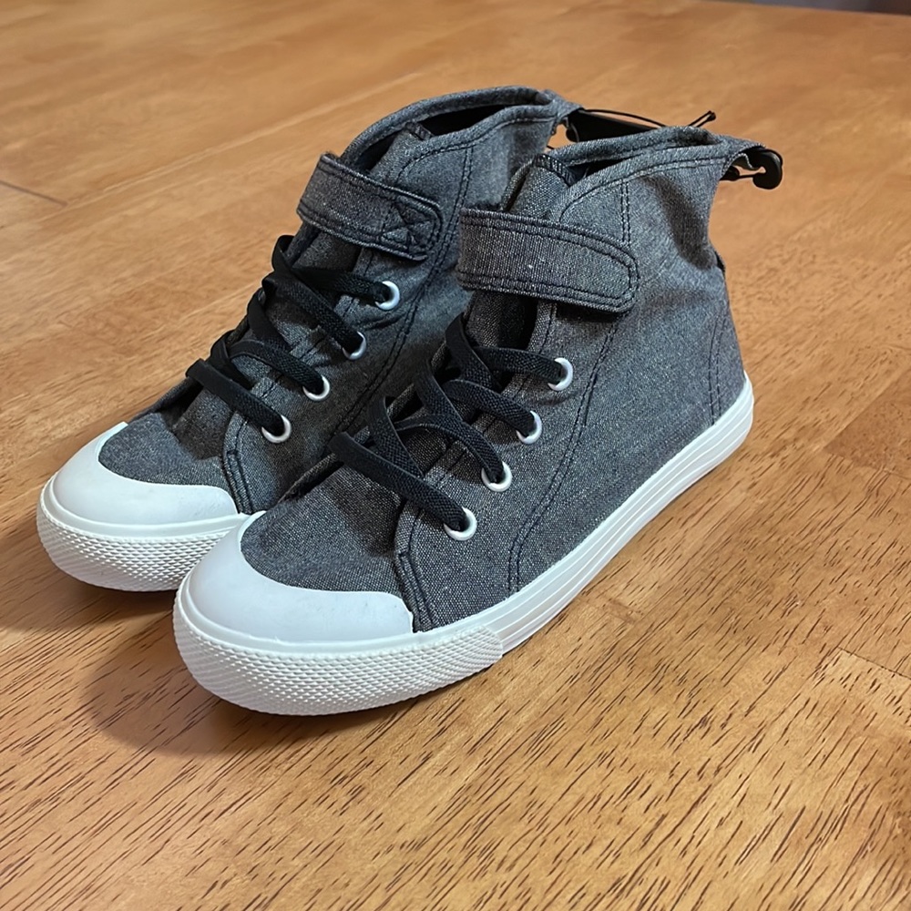 H&M brand new kids’ High tops shoes. Size 12